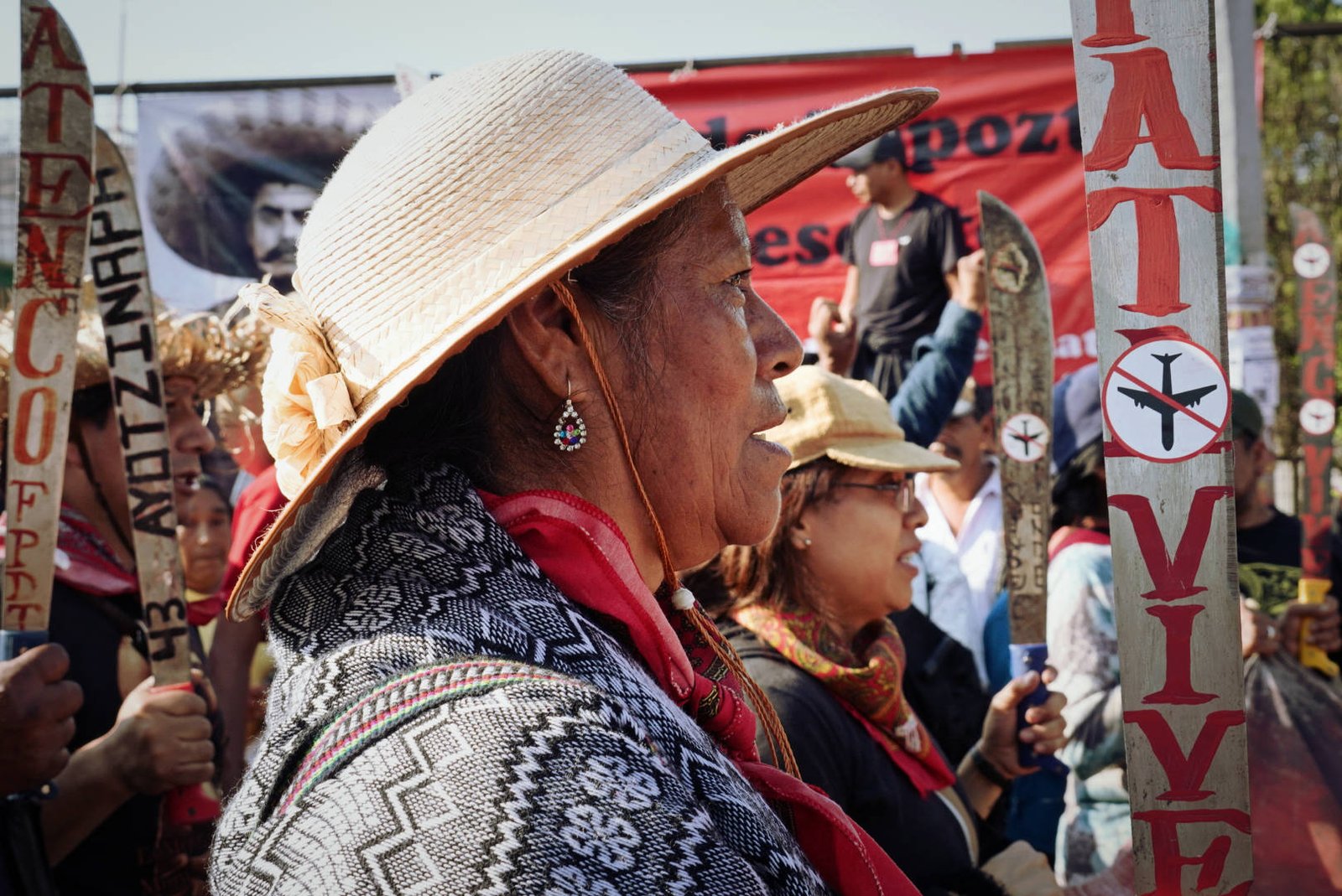 Propuesta de ley indígena, una trampa para los pueblos de México · foto de Santiago Navarro F. (Avispa)