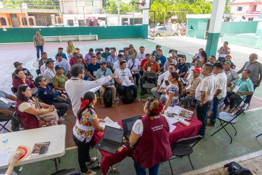 Asamblea de comunidades mayas sobre la consulta de la Ley Indígena