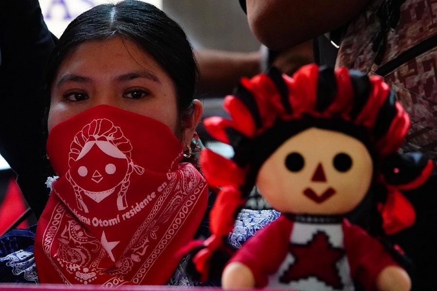 Protesta de pueblos originarios en el arranque de la consulta